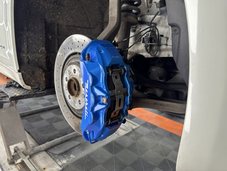brake caliper painting leeds